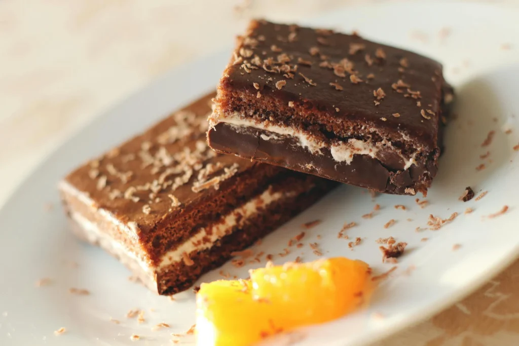 chocolate-dessert-brownies-cake chocolate dessert brownies cake