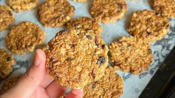 18 Irresistible Reasons to Love Oatmeal Raisin Cookies