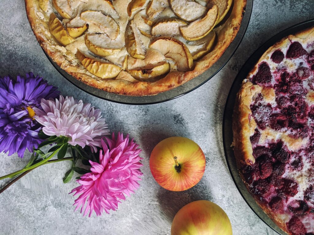 "7 Secrets to Baking the Perfect Apple Pie: A Timeless Classic Worth Mastering"
